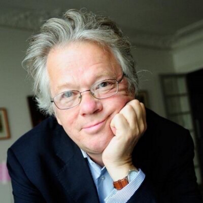 Visite de Gilles Pudlowski au restaurant le Capucin